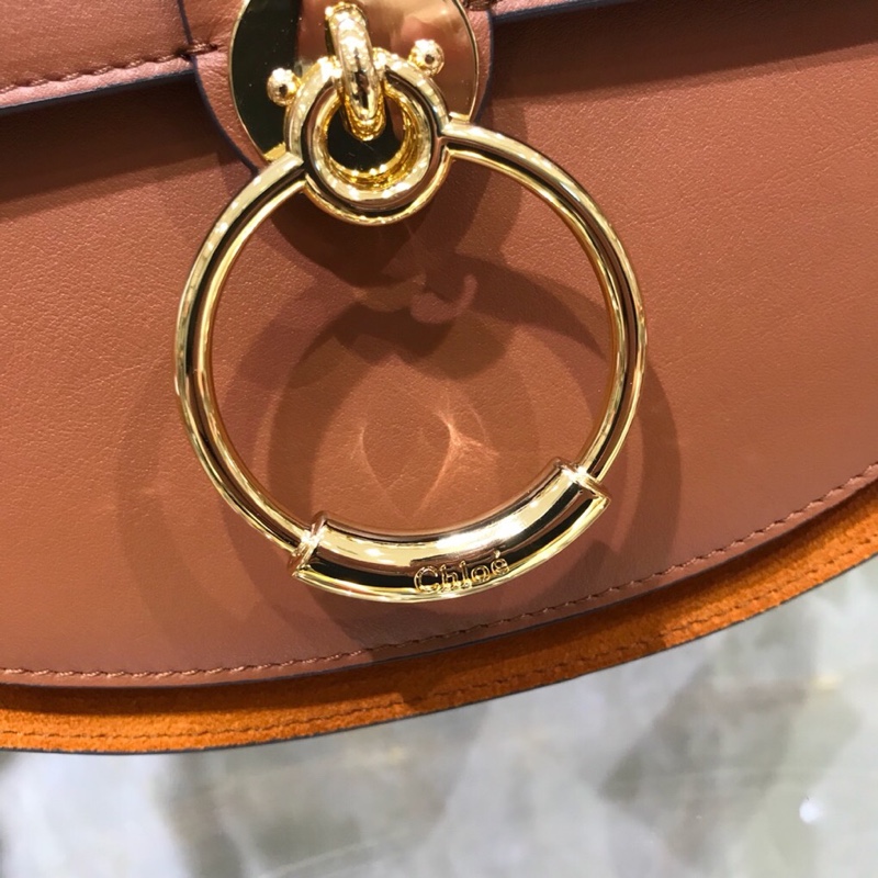 Chloe Big Tess Shoulder Bag In Brown Shiny Calfskin Leather